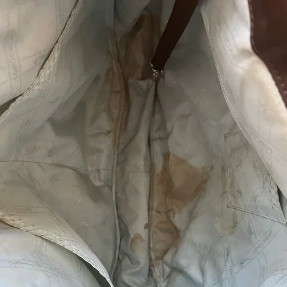 Longchamp shoulder bag. Dark brown with light stitching detail, silver hardware - Picture 3 of 3